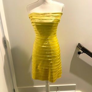 BCBGMAXAZRIA Bright yellow ruched dress